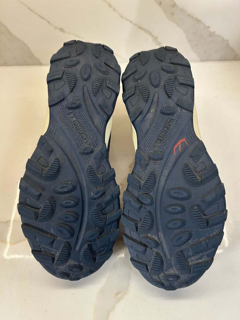 Merrell - Picture 5 of 5